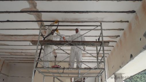 montaggio rinforzo fibra di carbonio