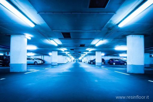 EE-underground-car-park-1032598-1280-copia